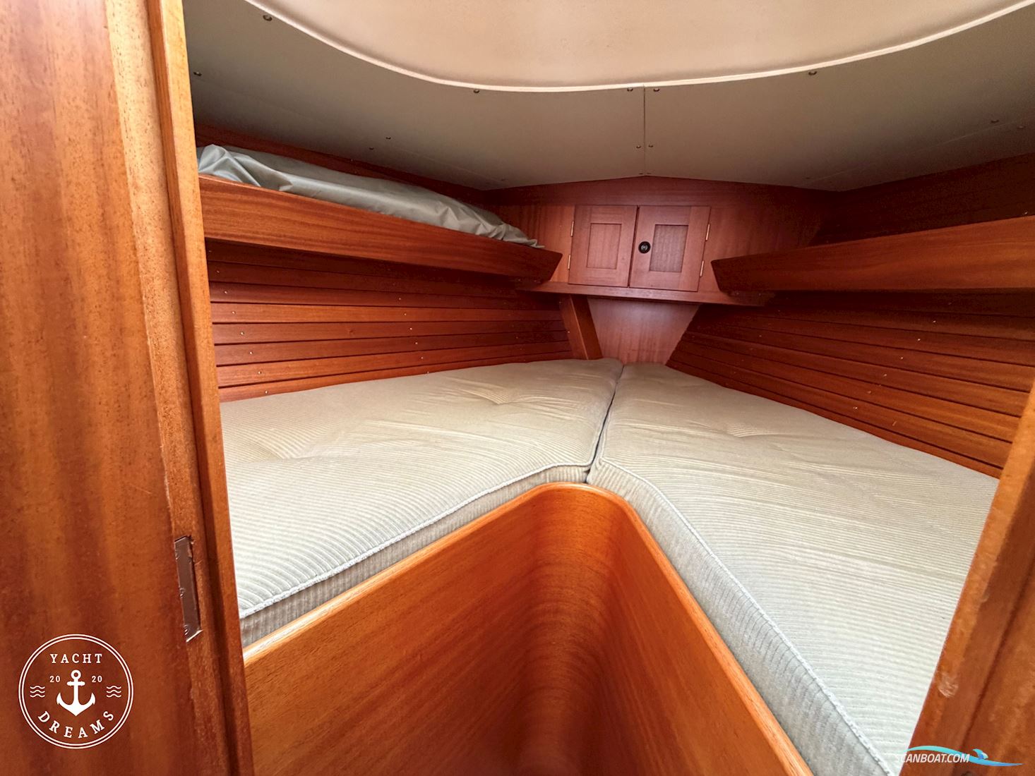 Hallberg Rassy 31 MKII