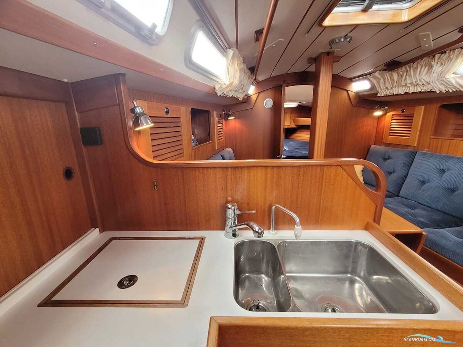 Hallberg Rassy 31
