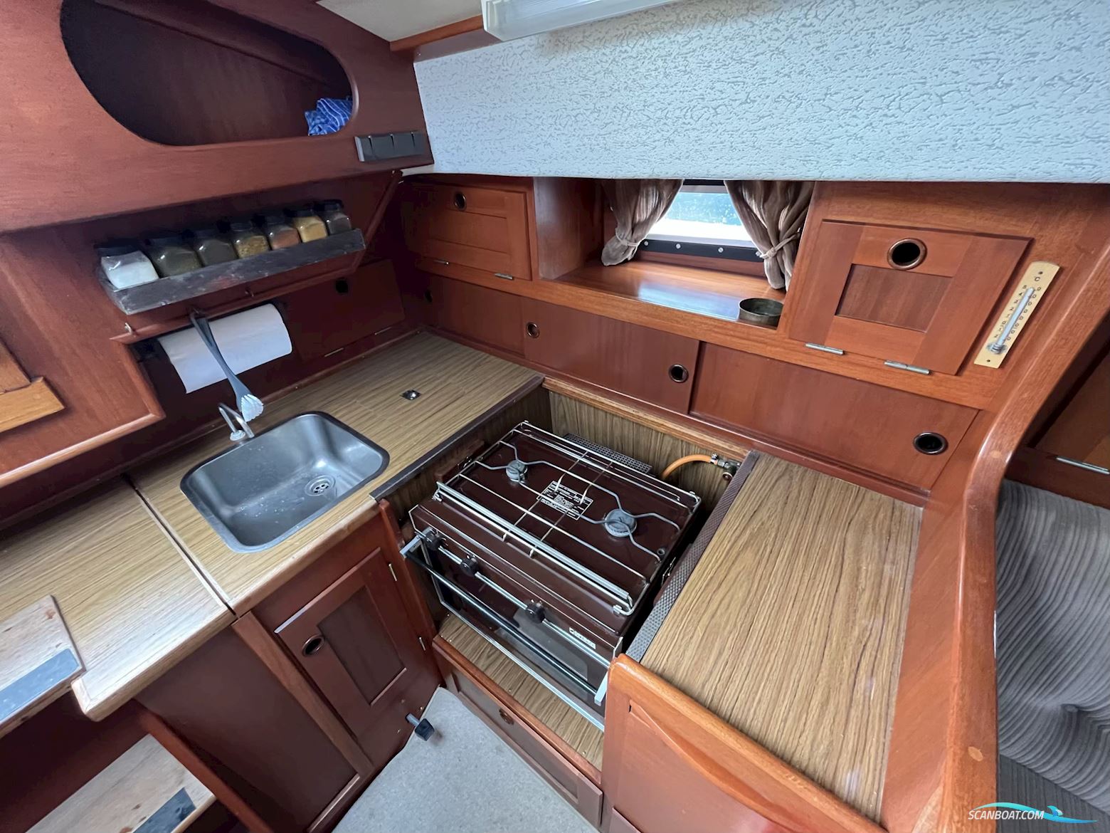 Hallberg Rassy 312 Mk I (1985)