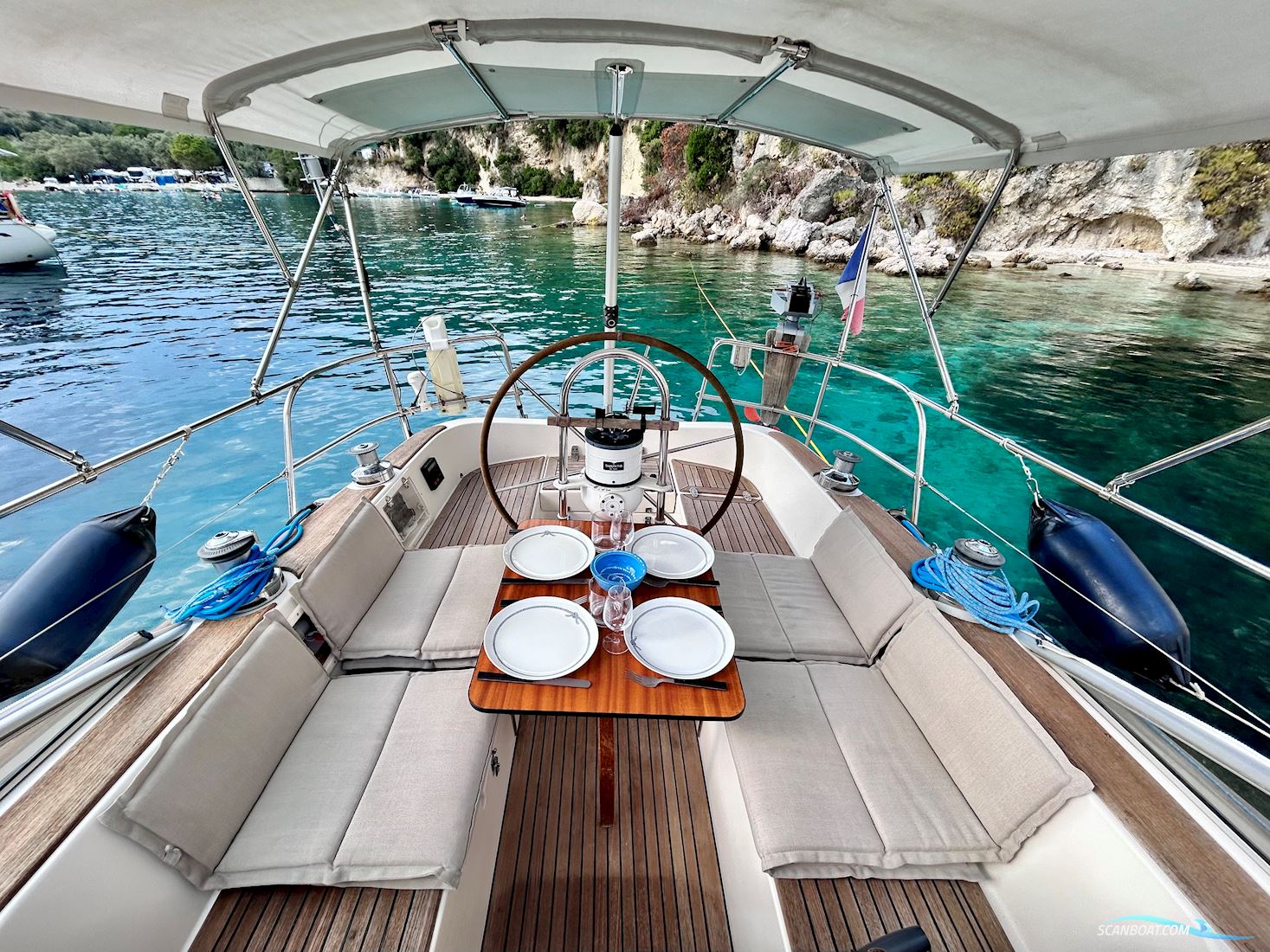 Hallberg-Rassy 34