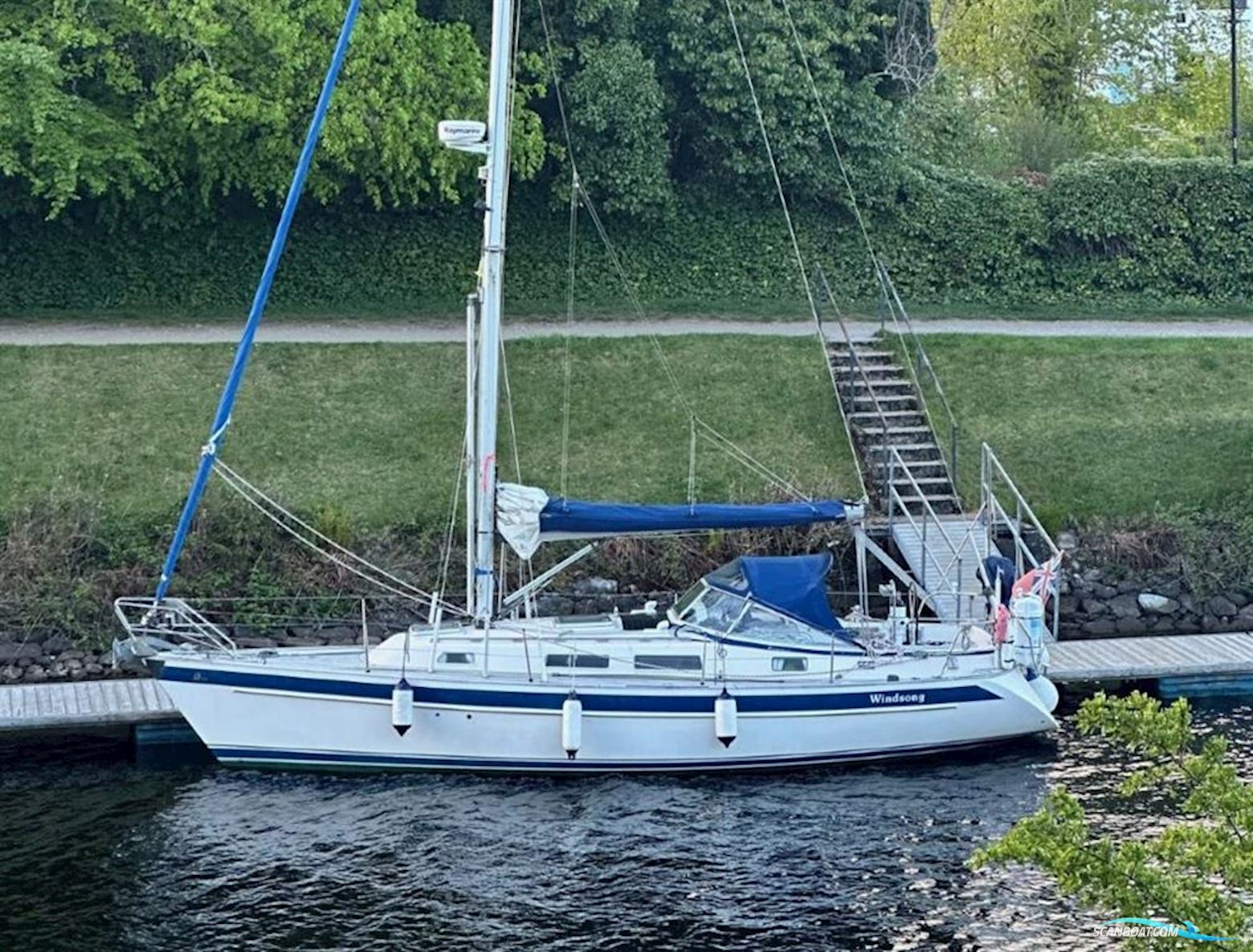 Hallberg-rassy 34