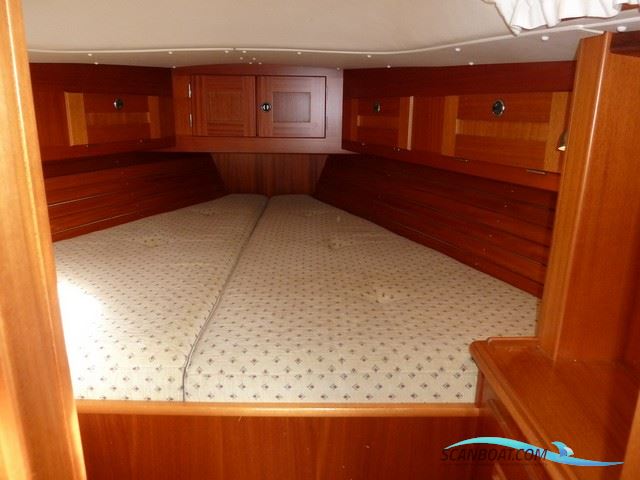Hallberg Rassy 34