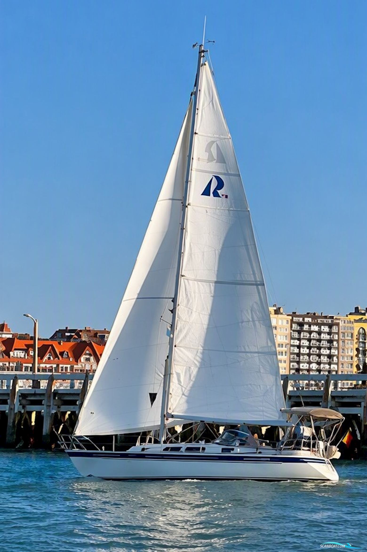 Hallberg-rassy 34