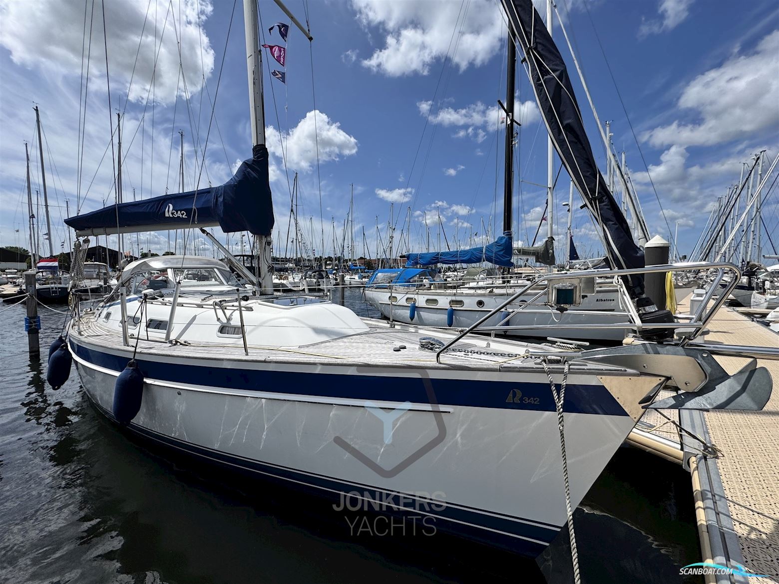 Hallberg Rassy 342