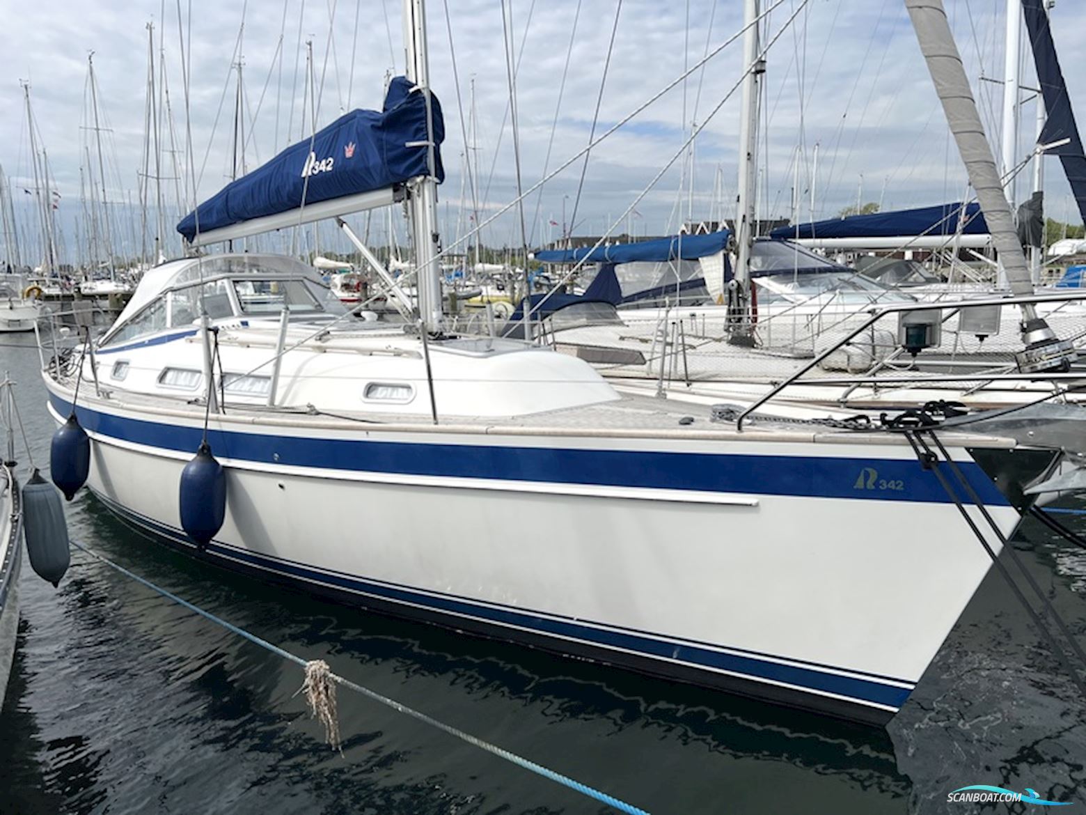 Hallberg Rassy 342