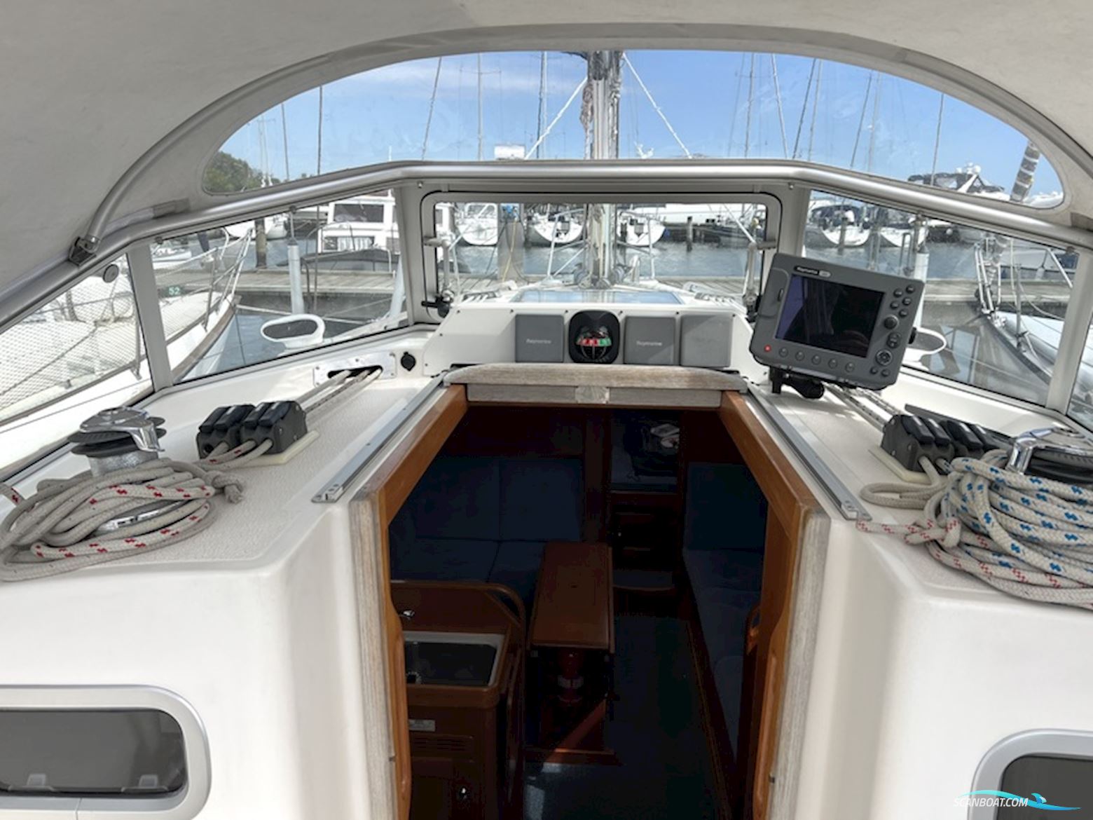 Hallberg Rassy 342