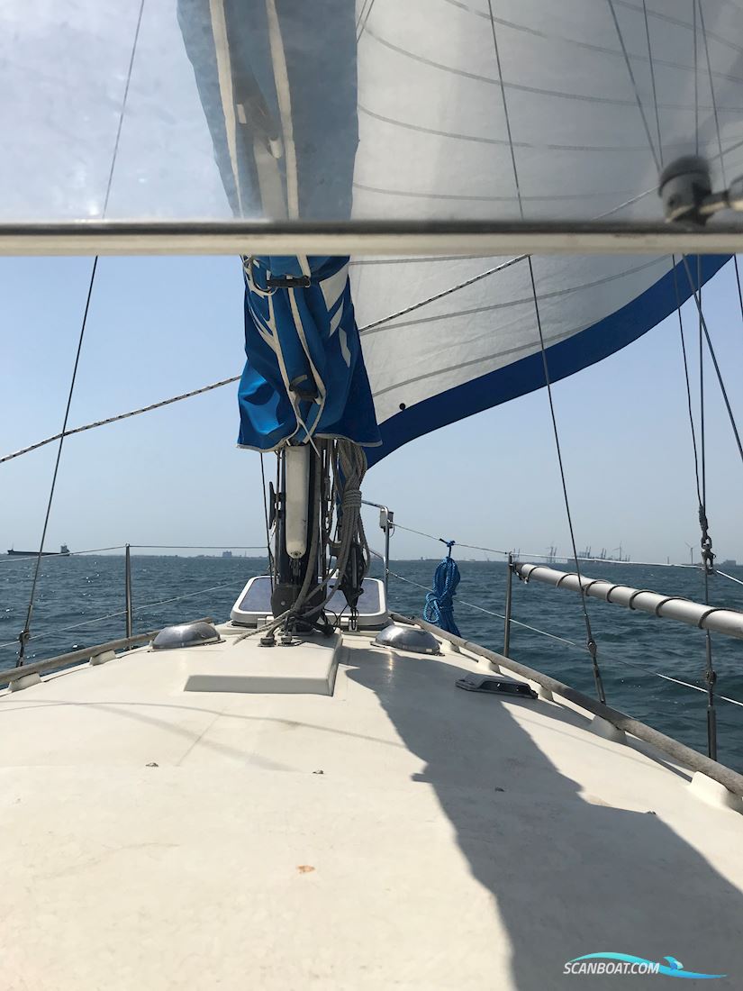 Hallberg-Rassy 35 Rasmus Sailingboat 1976, with Volvo Penta Md 21 engine, France