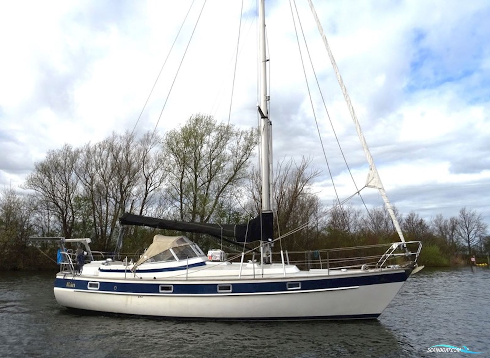 Hallberg Rassy 352 Sailingboat 1982, with Volvo Penta D2 55 engine, The Netherlands