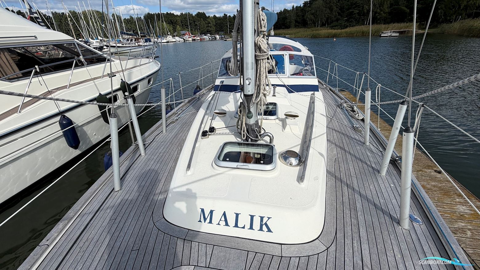 Hallberg-Rassy 352 Scandinavia