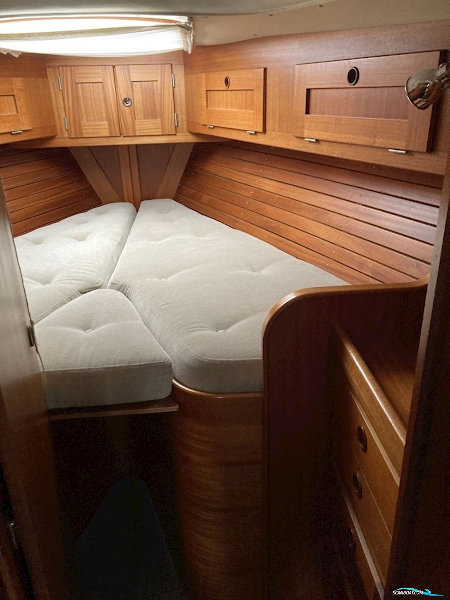 Hallberg-Rassy 36 Mk I