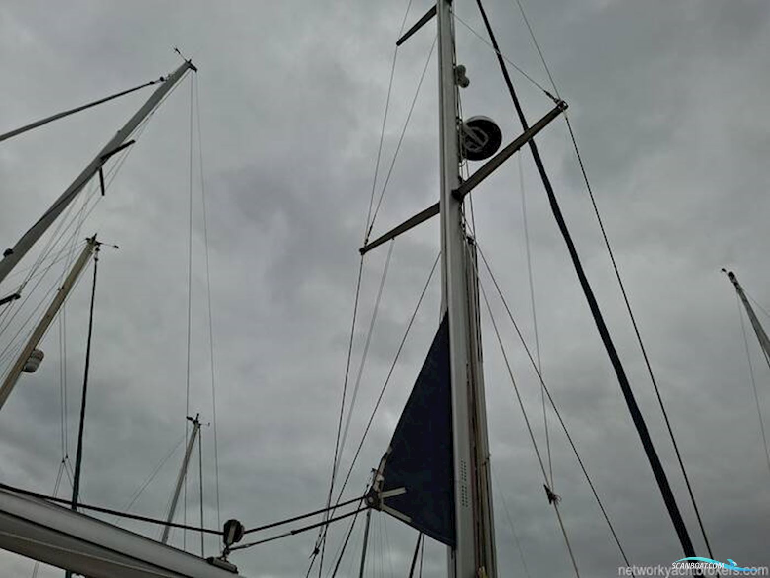 Hallberg Rassy 36