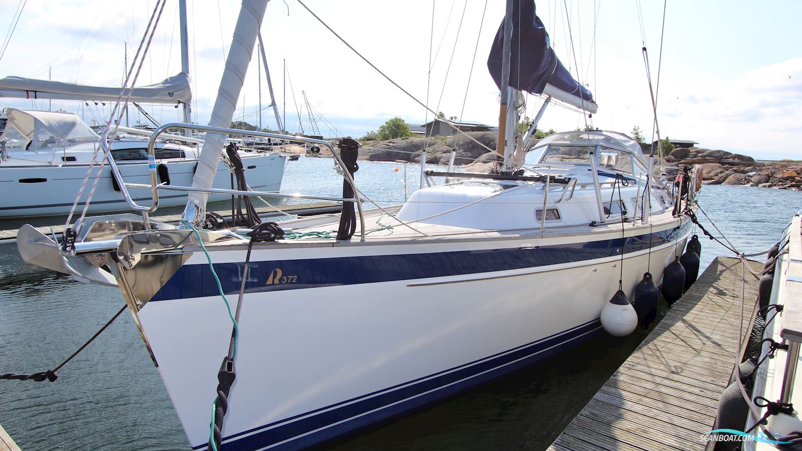 Hallberg-Rassy 372