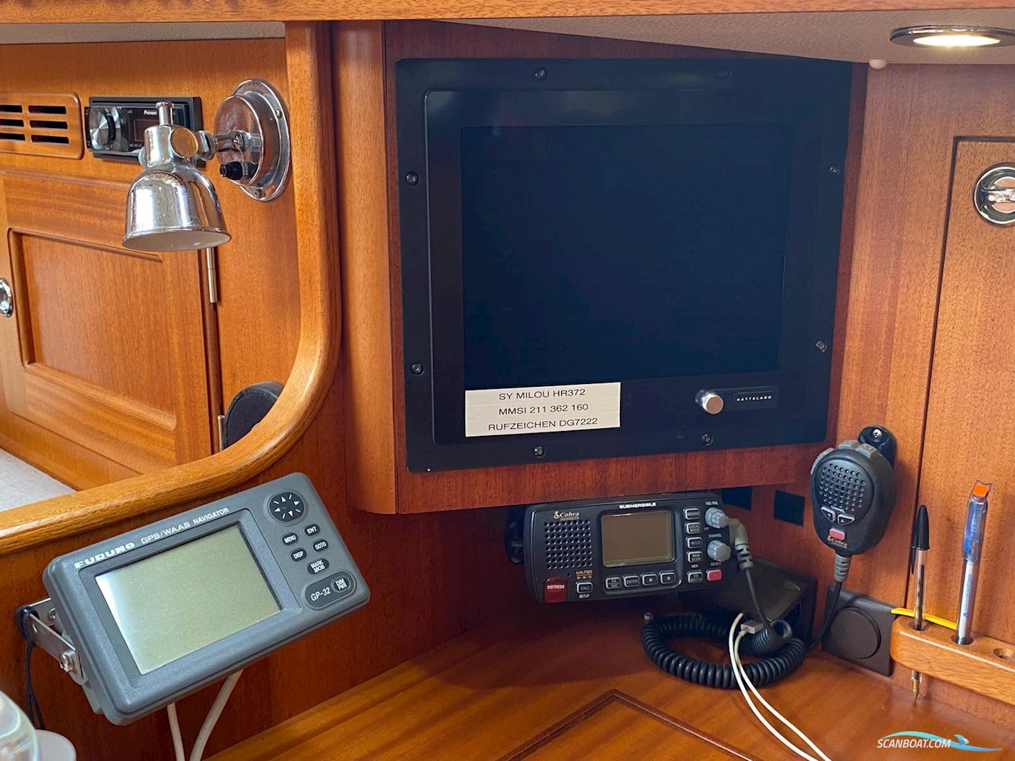 Hallberg-Rassy 372