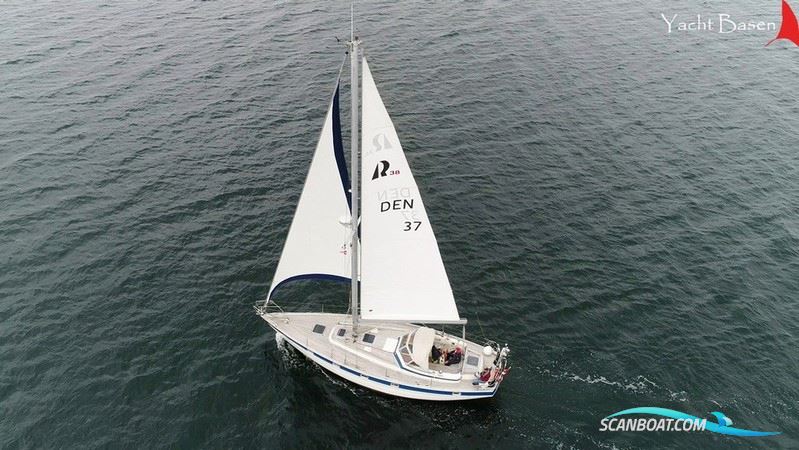 Hallberg-Rassy 38 Sailingboat 1979, with Volvo Penta D2 - 75 engine, Denmark