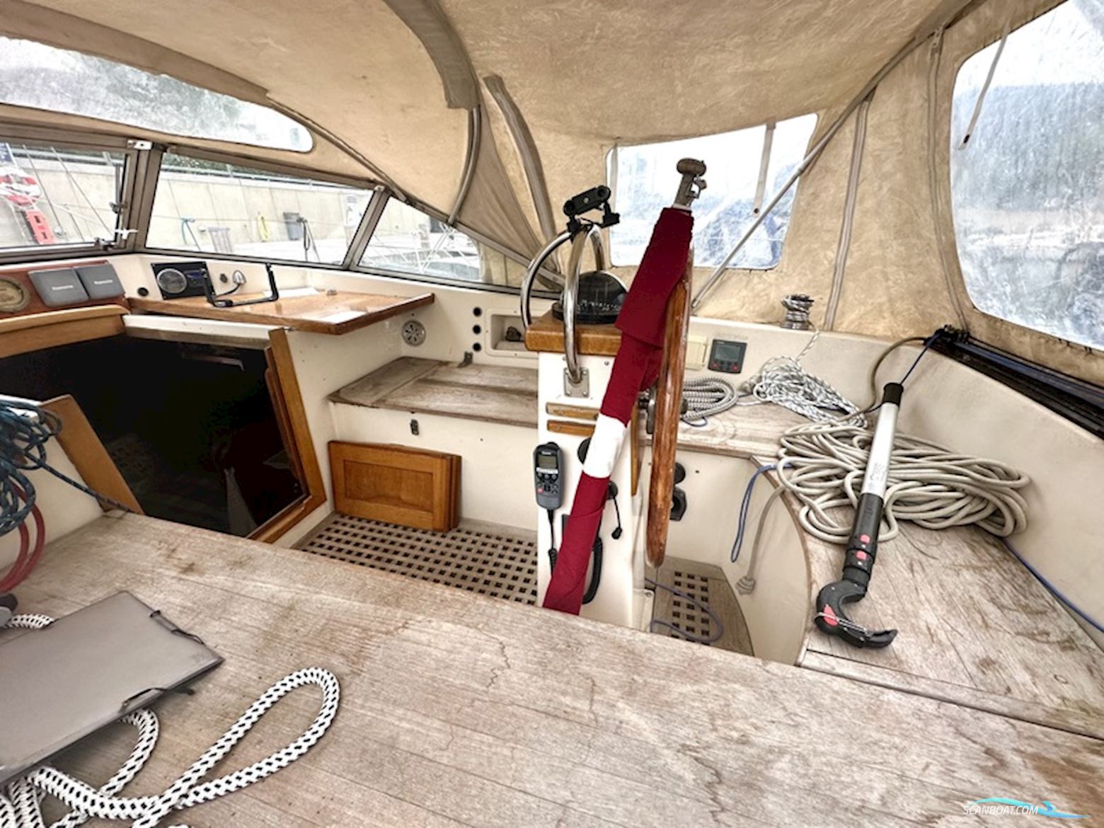 Hallberg Rassy 38