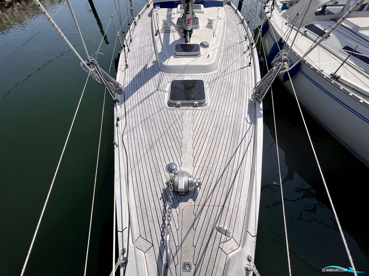 Hallberg Rassy 38
