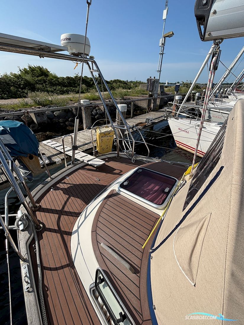 Hallberg-Rassy 39 MK2