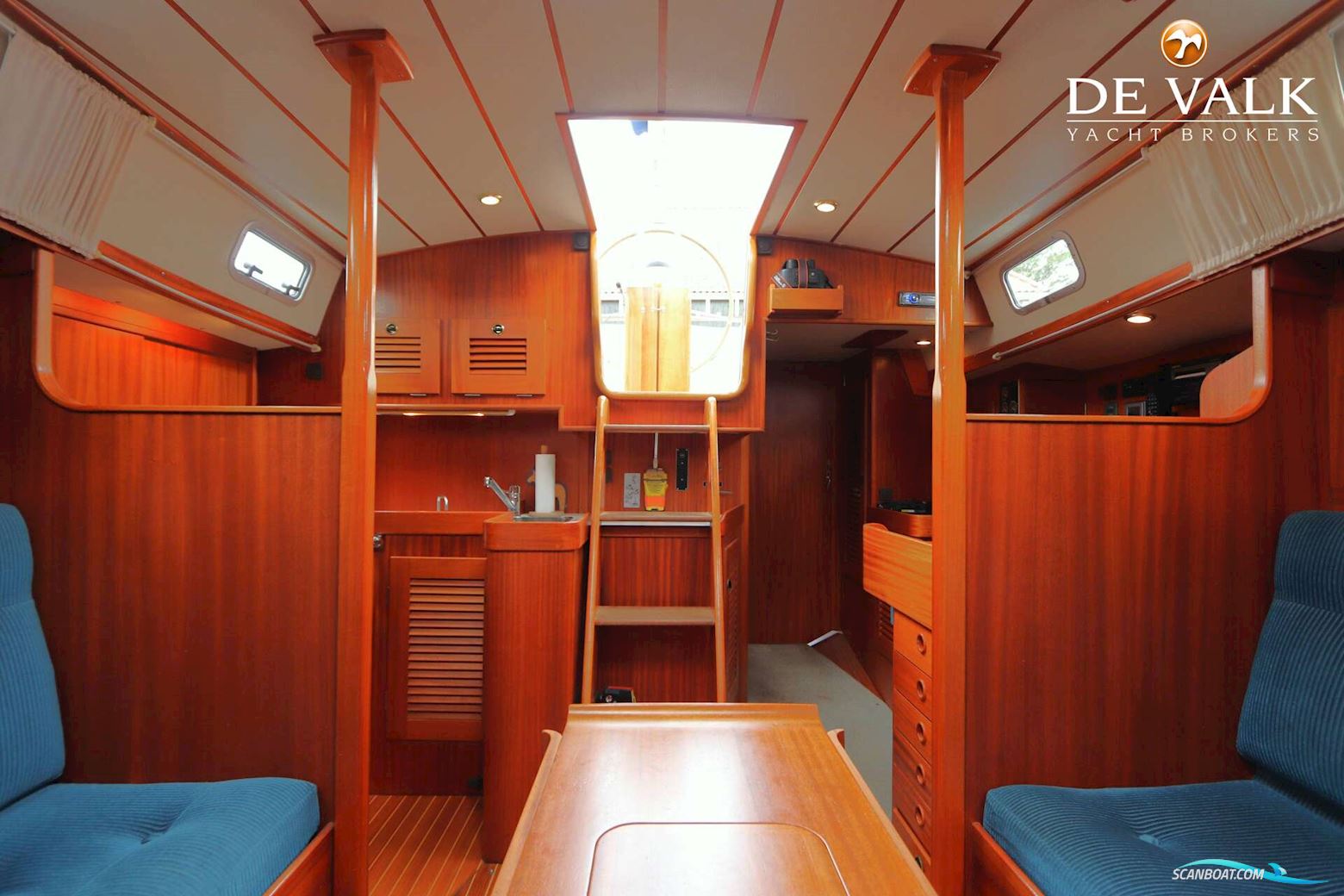 Hallberg Rassy 39