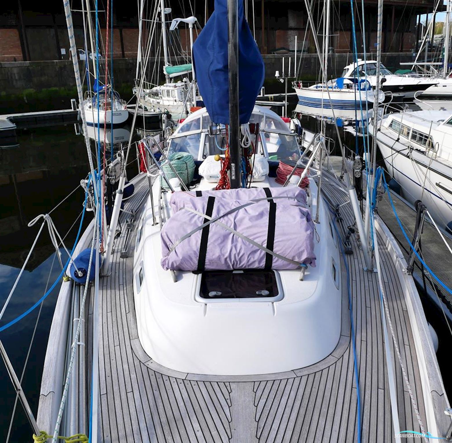 Hallberg Rassy 40 MK1