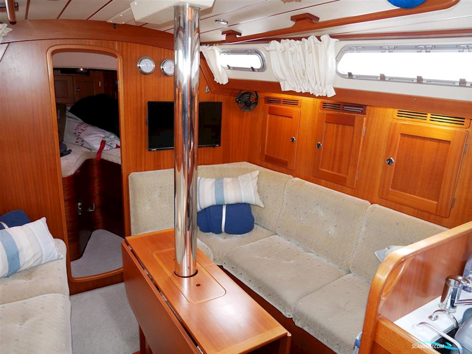 Hallberg Rassy 40 MK1