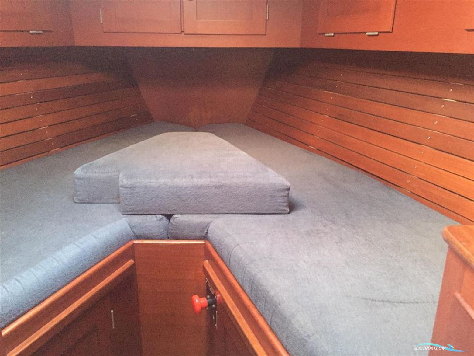 Hallberg-rassy 42 KETCH