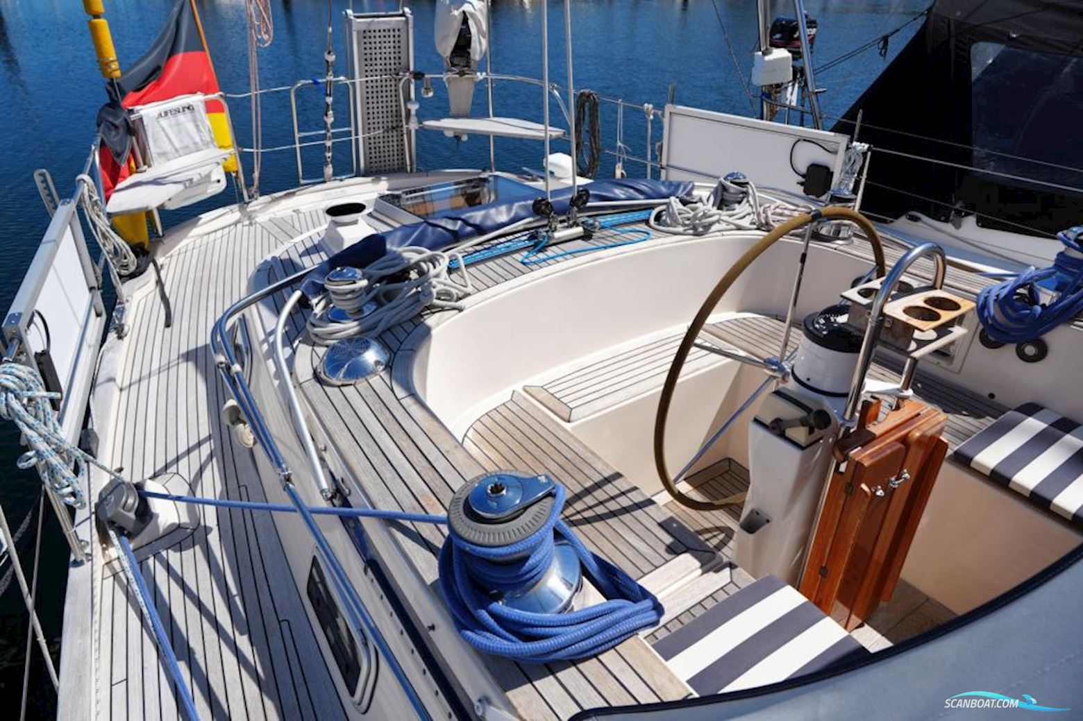 Hallberg-rassy 42F MK II