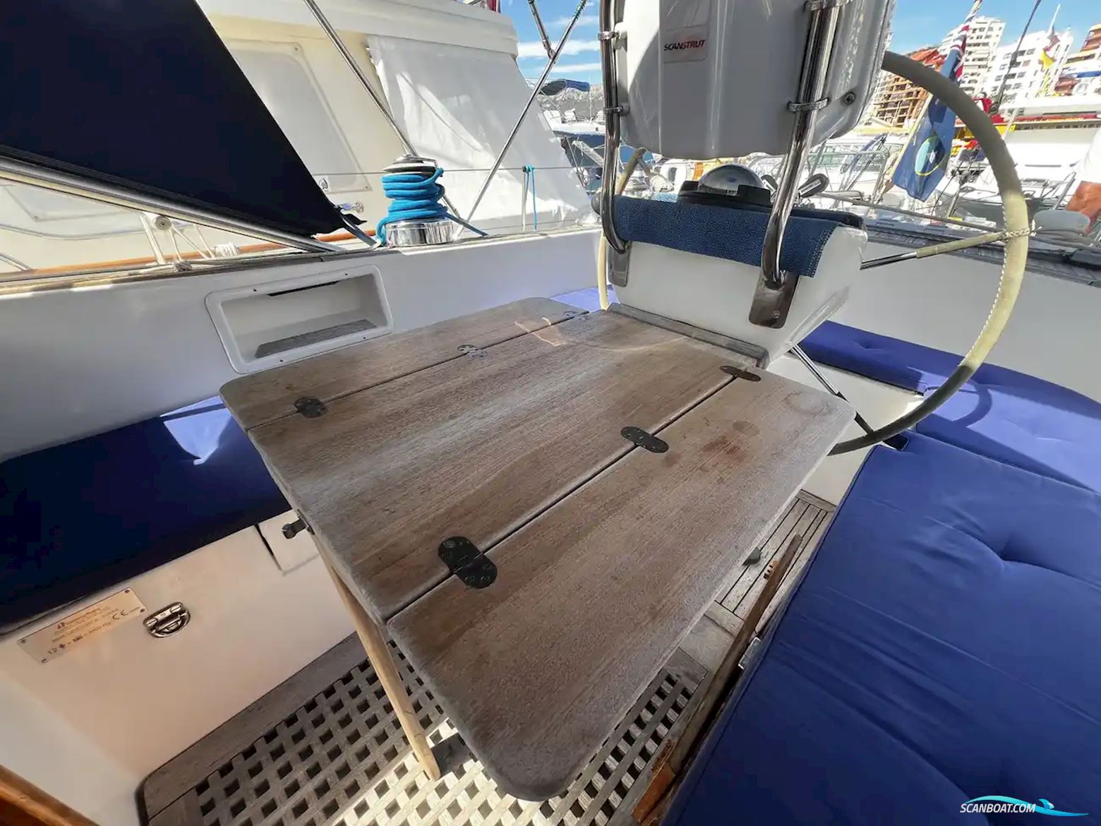 Hallberg-rassy 42F MK II
