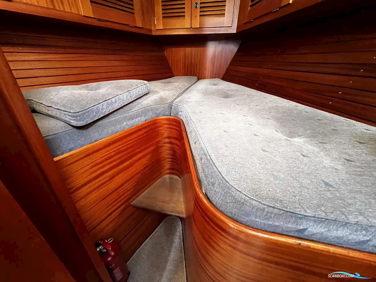 Hallberg-rassy 42F MK II