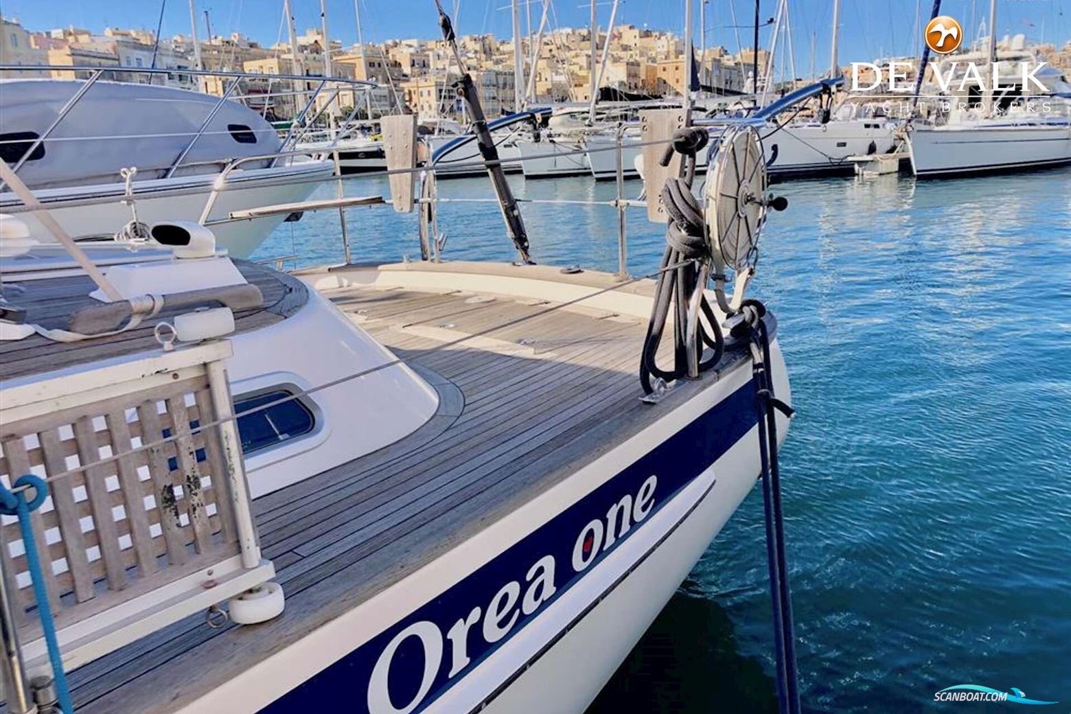 Hallberg Rassy 43 MK I