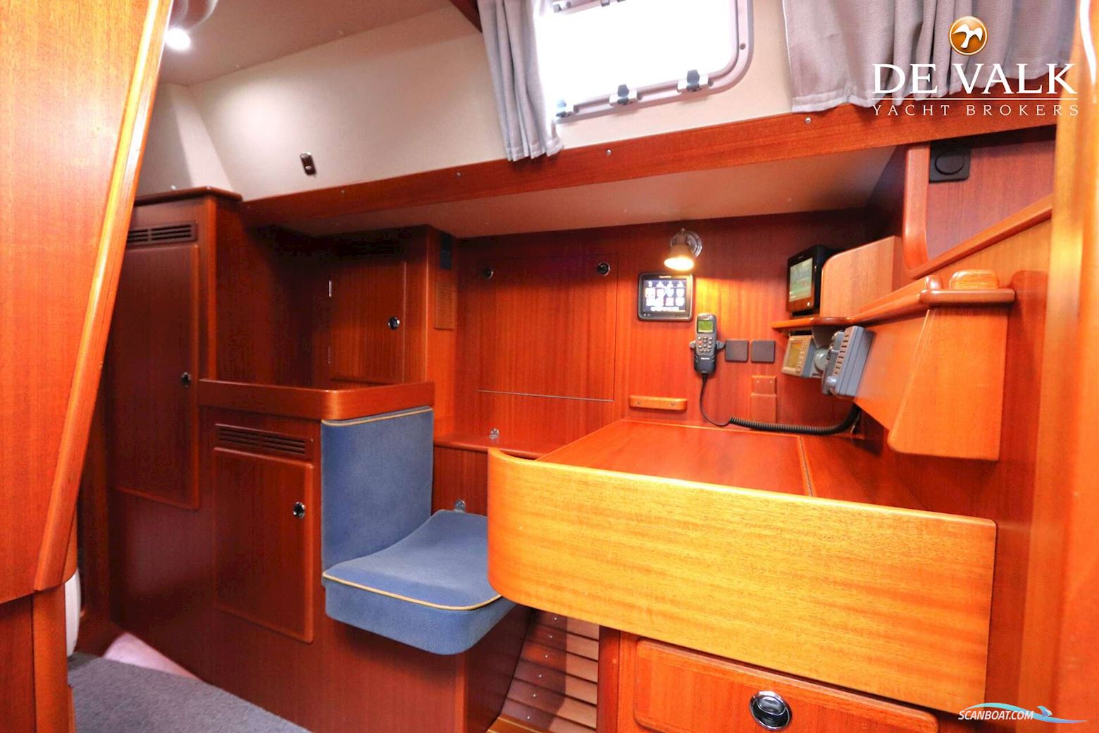 Hallberg Rassy 43 MK I