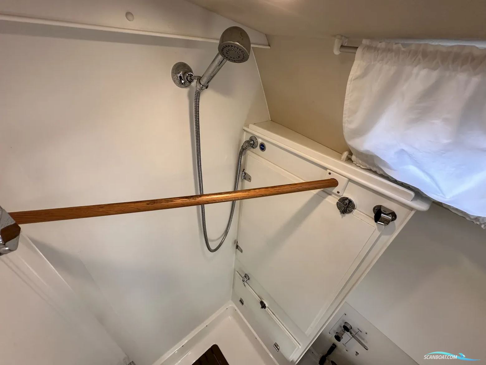 Hallberg-rassy 44