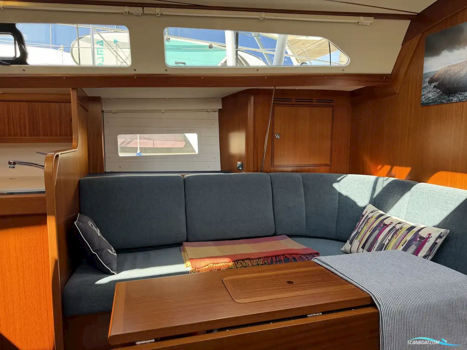 Hallberg-Rassy 44