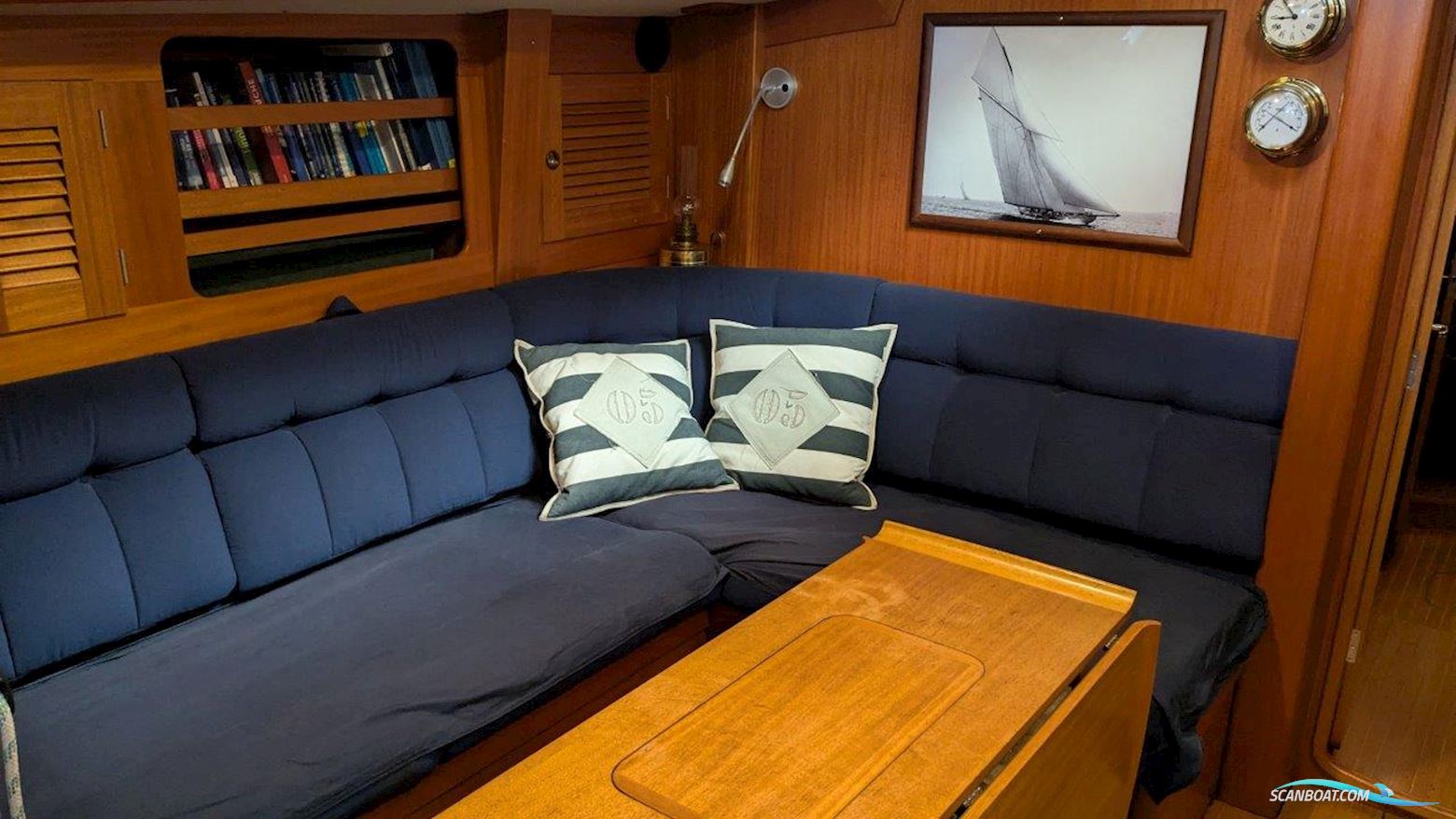 Hallberg-Rassy 45