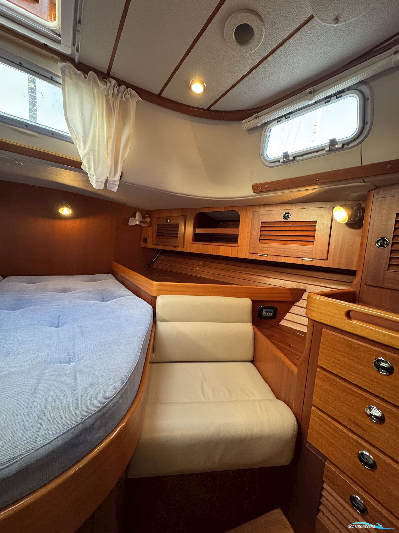 Hallberg-Rassy 46 – 2003 EU Vat Paid.