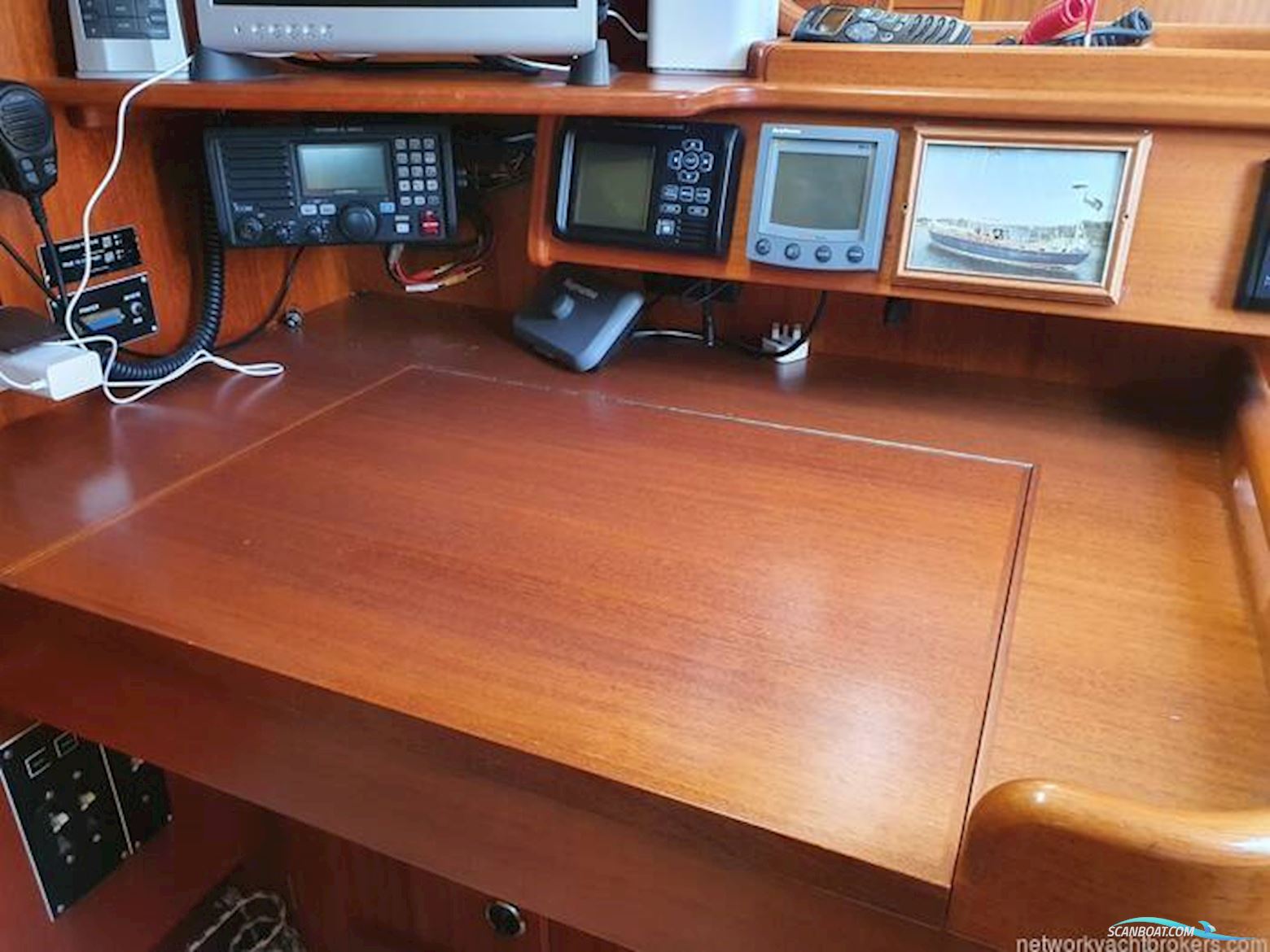 Hallberg Rassy 46
