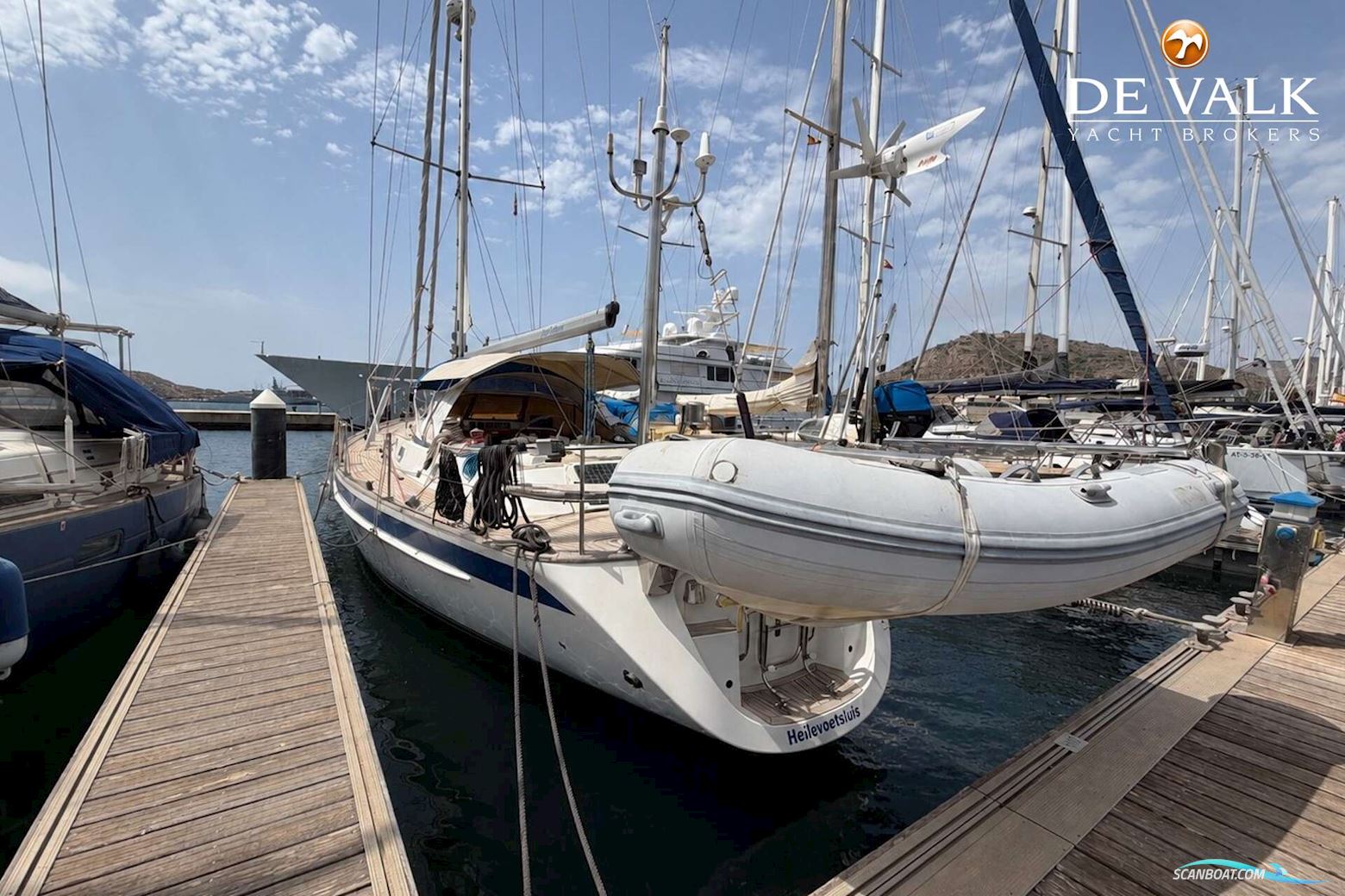 Hallberg Rassy 46