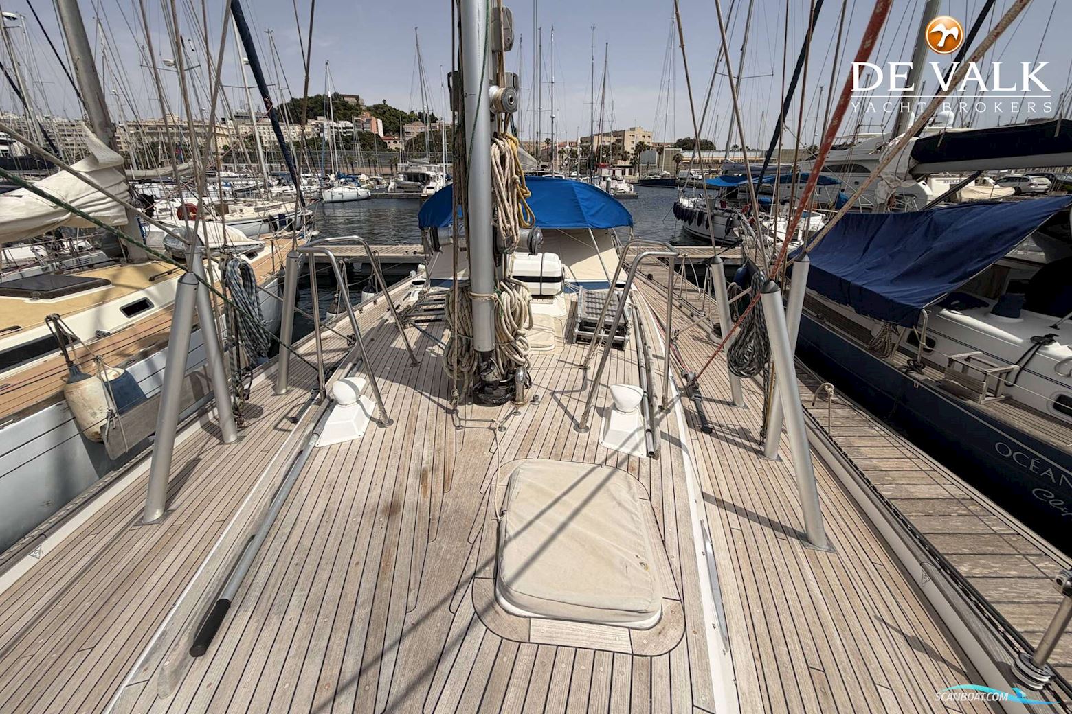 Hallberg Rassy 46