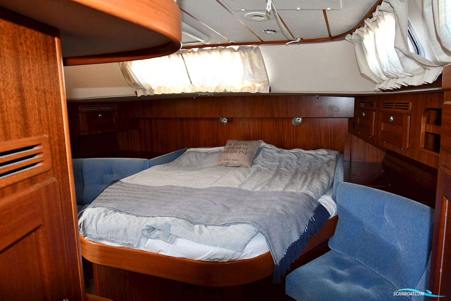 Hallberg-Rassy 48