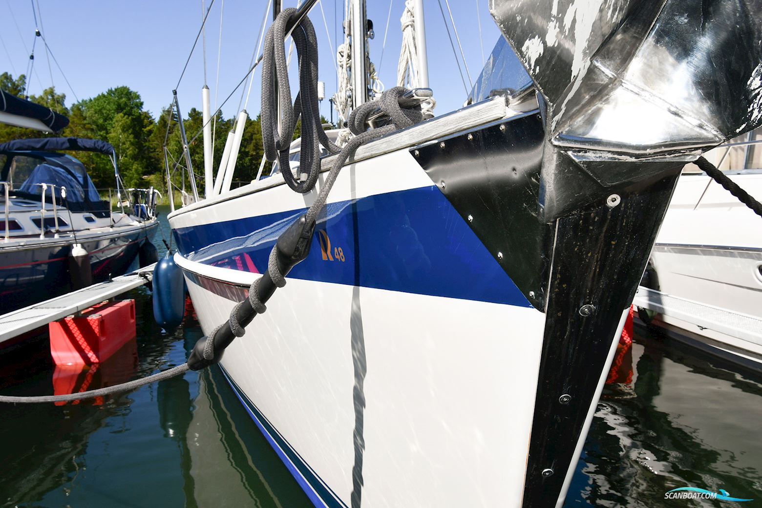 Hallberg-Rassy 48