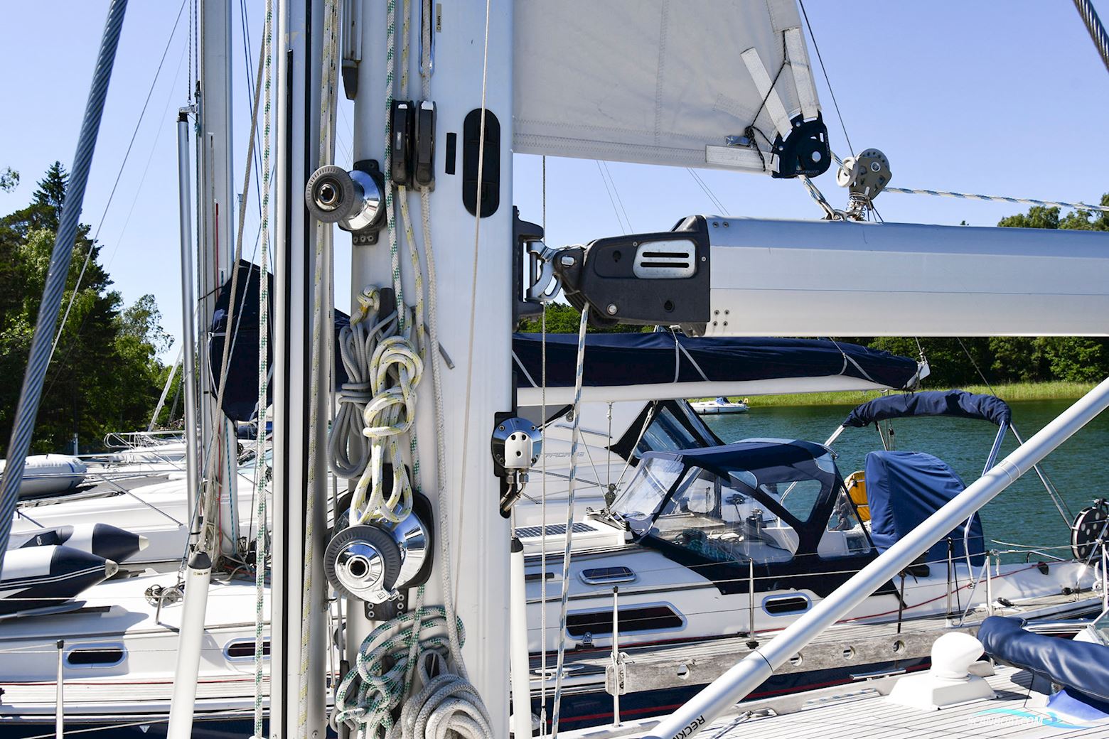 Hallberg-Rassy 48