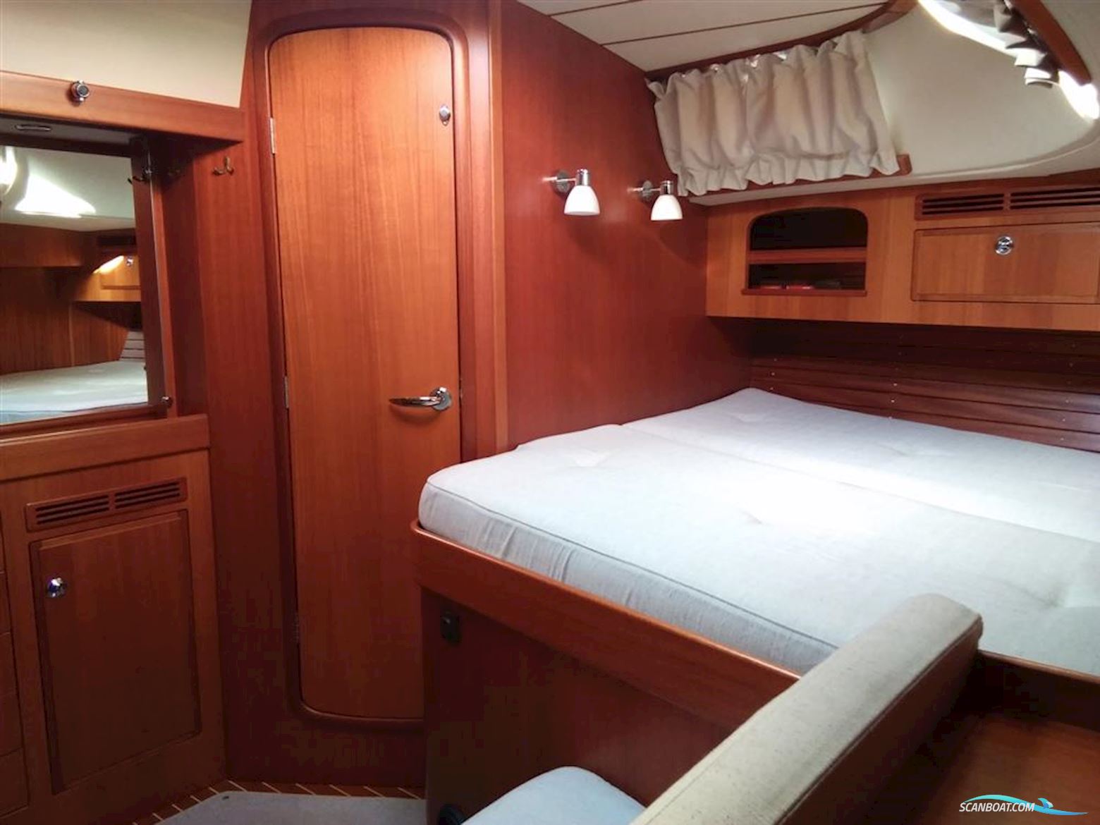 Hallberg Rassy 48