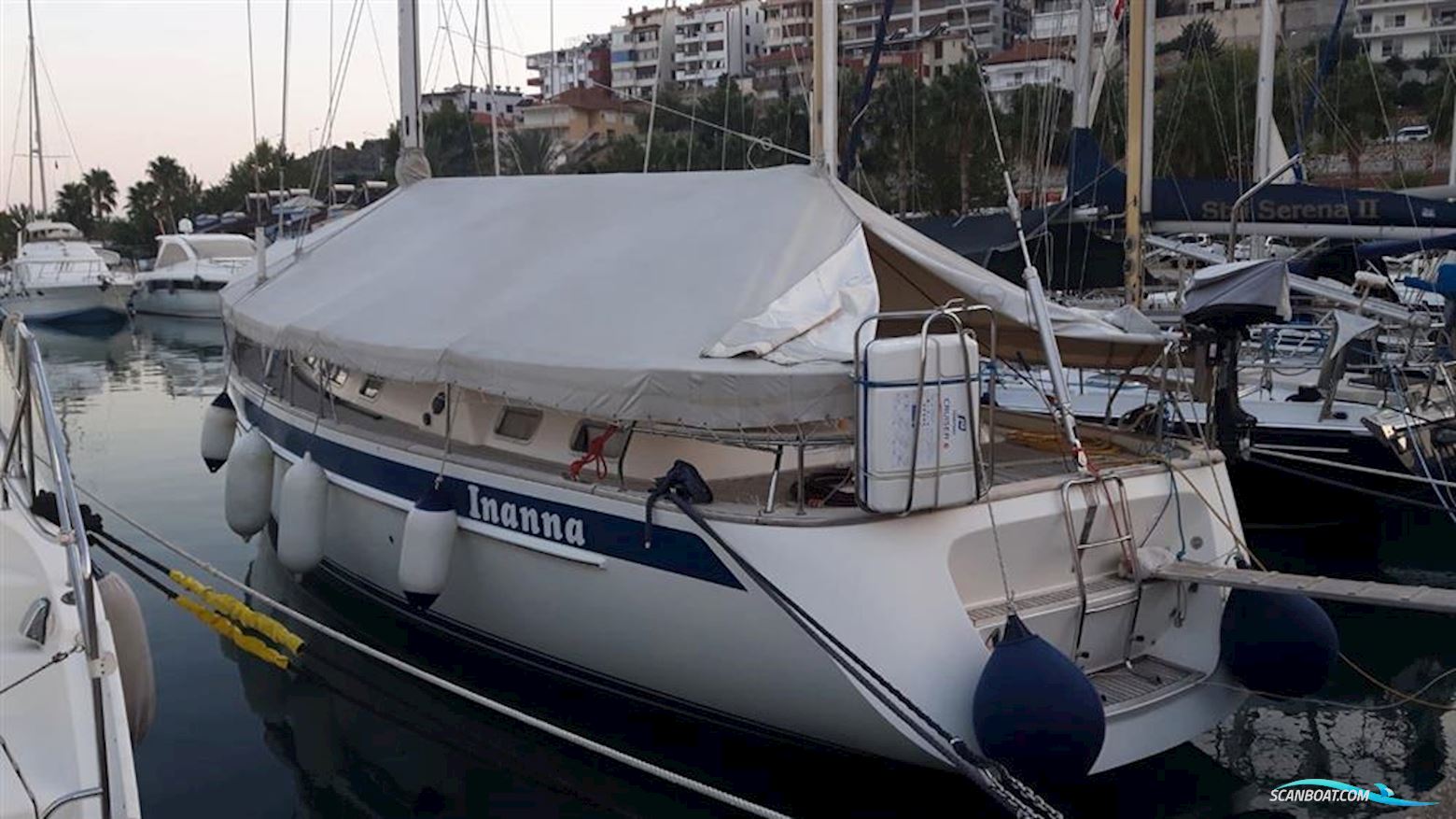 Hallberg Rassy 48