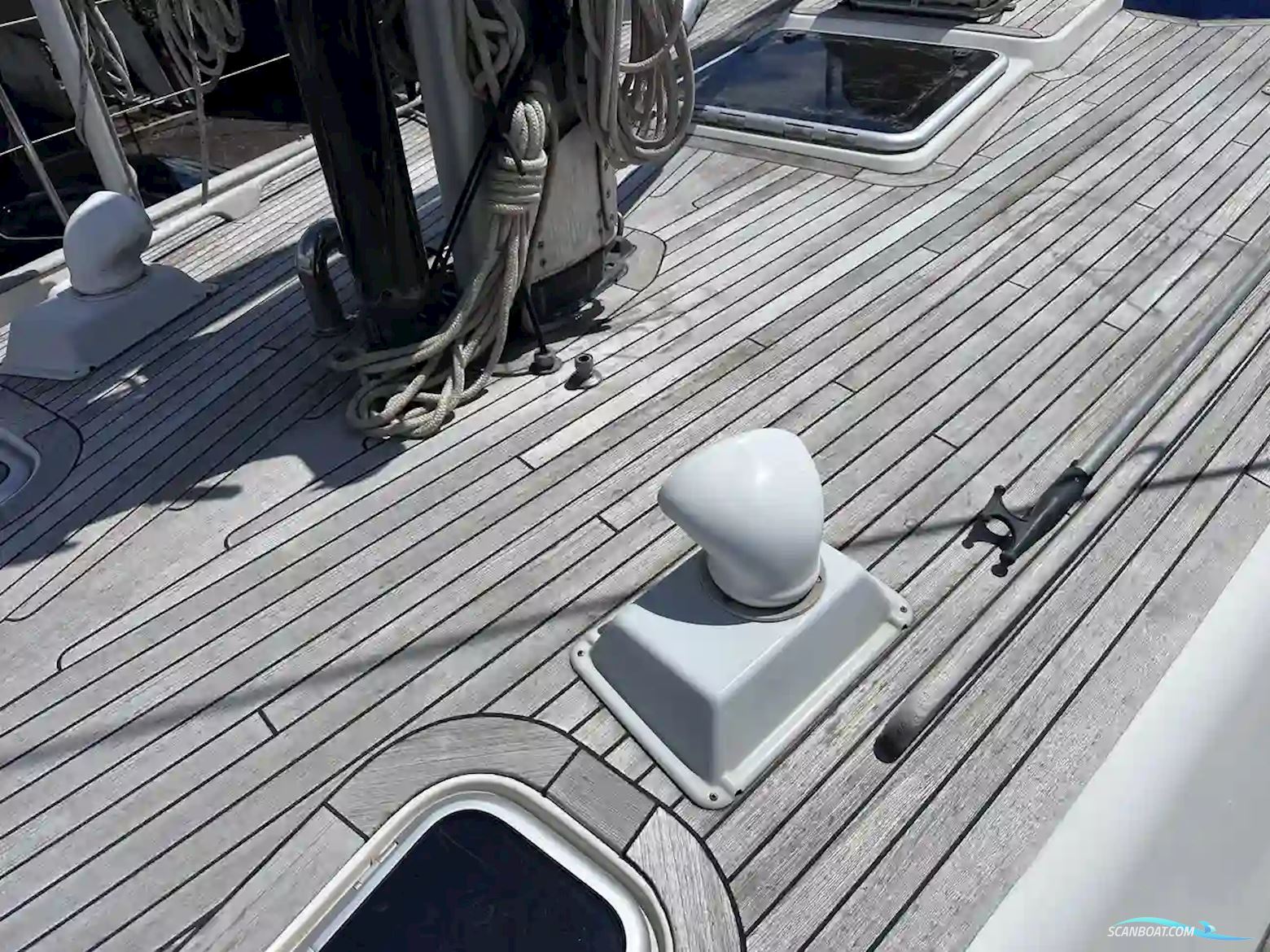 Hallberg-Rassy 54