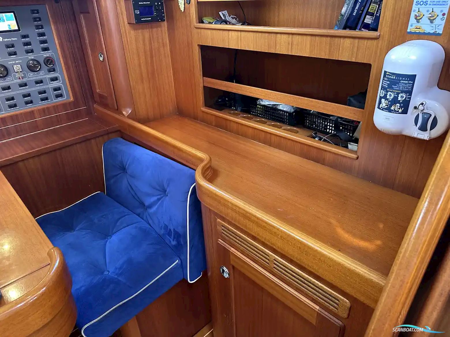 Hallberg-Rassy 54