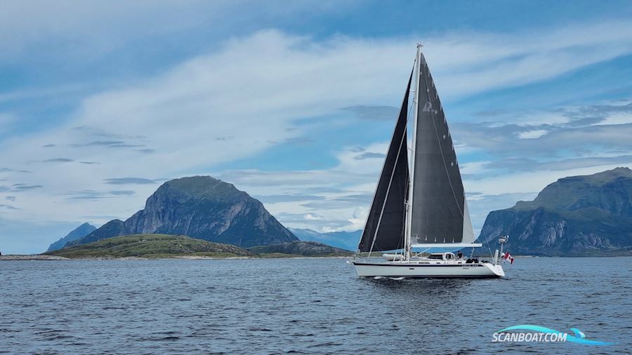 Hallberg-Rassy 55