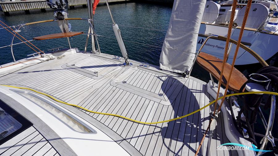 Hallberg-Rassy 55