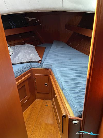 Hallberg-Rassy 94 Kutter Sailingboat 1981, with  Craftsman CM.4.42 Diesel 42 hk (2012) engine, Sweden