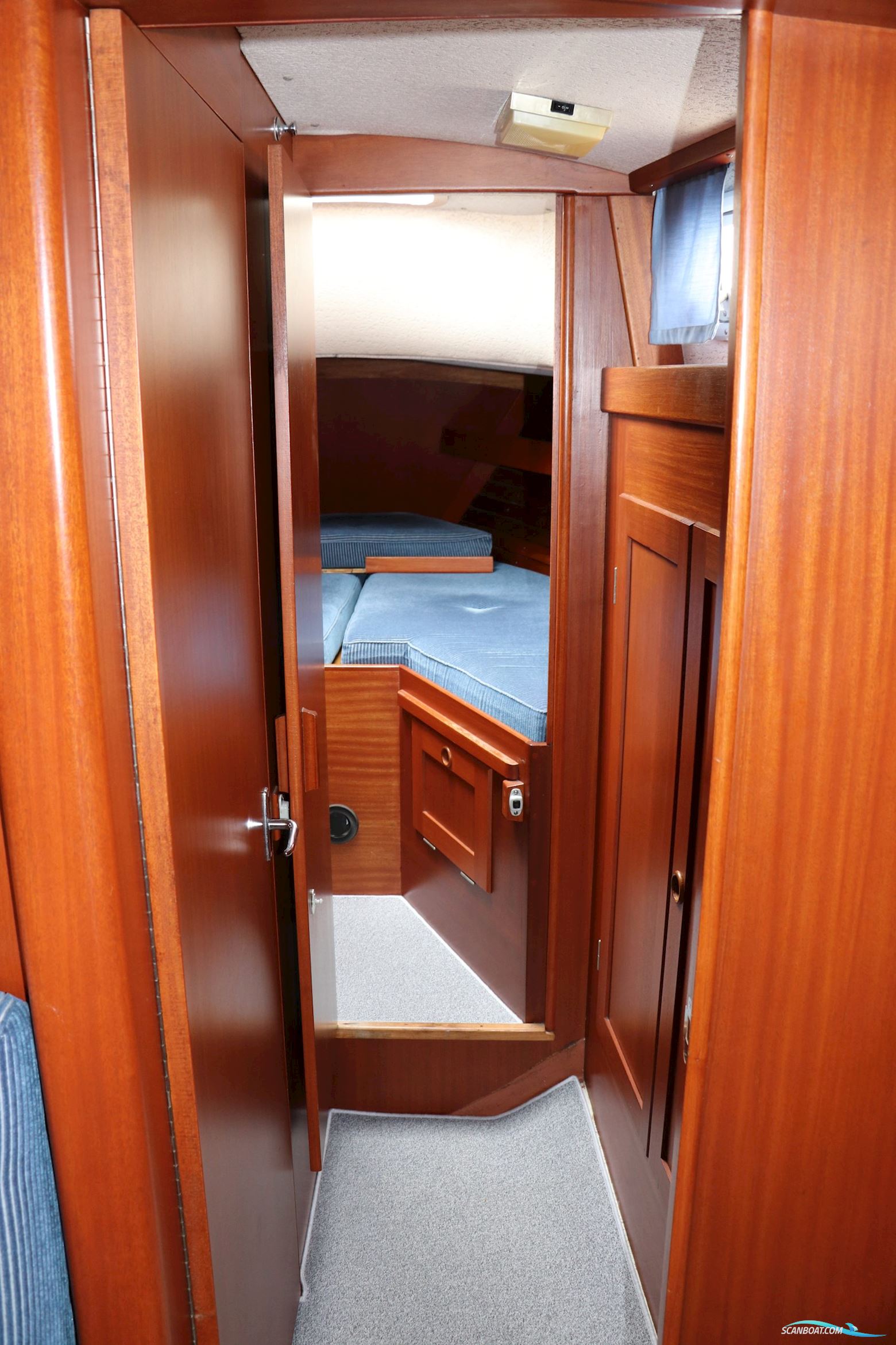 Hallberg-Rassy Kutter