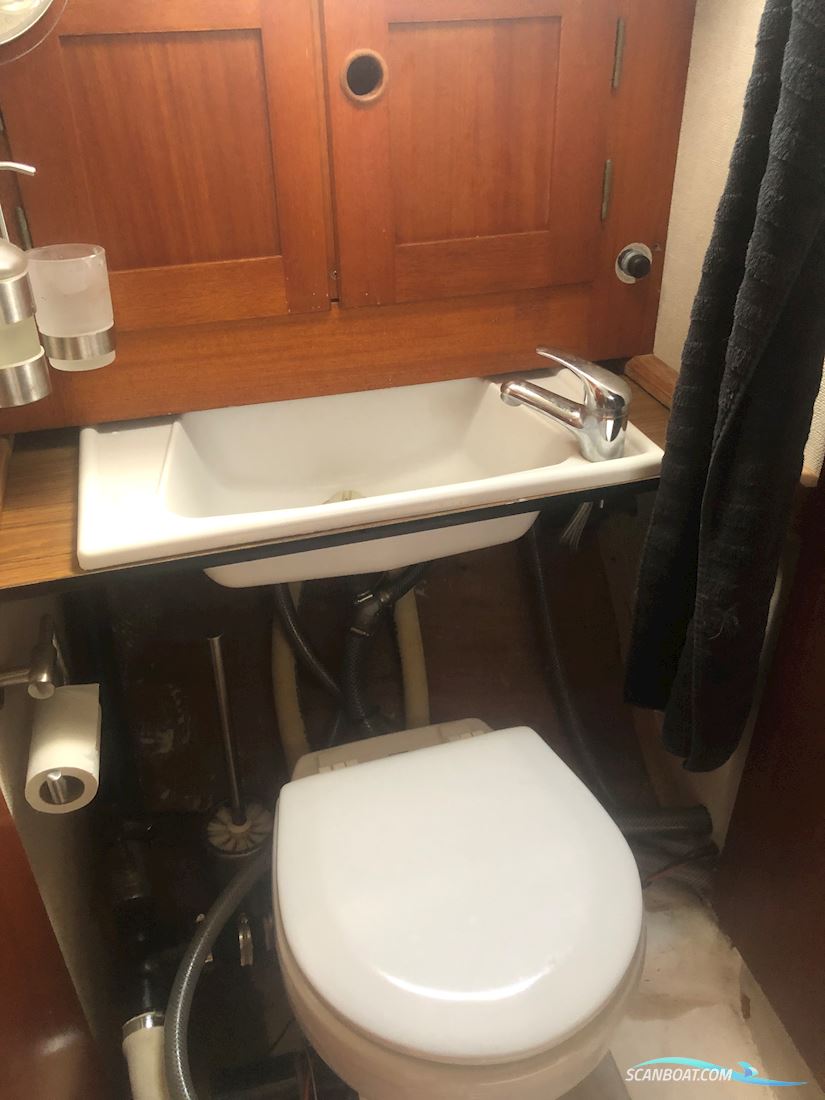 Hallberg-Rassy Monsun 31 Kun 169 Motor Timer