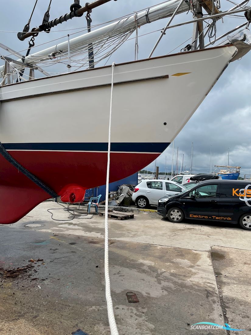 Hallberg Rassy Monsun 31